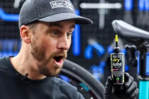cycle mechanic looking at muc off dry lube