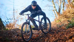 a rider riding a saracen MTB downhill